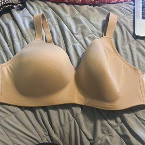 Wire Free Nude Bra by Auden - size 46C - NWT